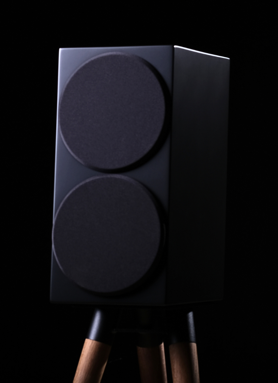 Anniversary 10 Color Edition